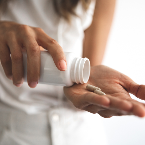 Toevoegingen: Wat zit er eigenlijk in je voeding, supplementen en medicatie?